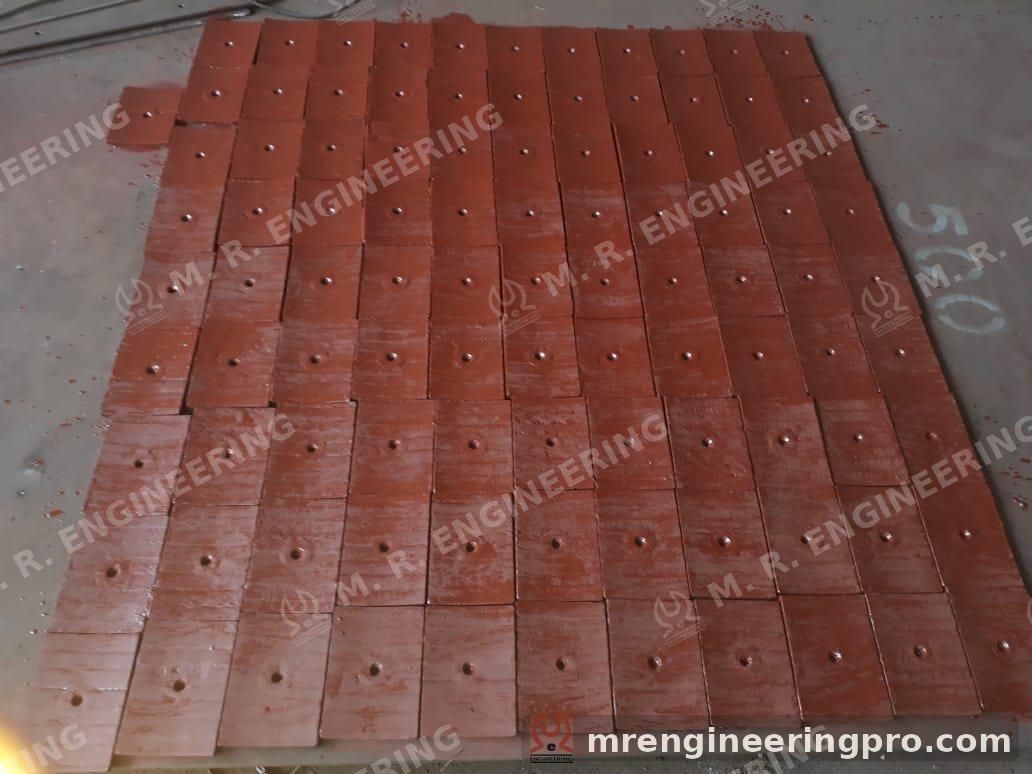 Mixer side liners for batching plant, batch stock